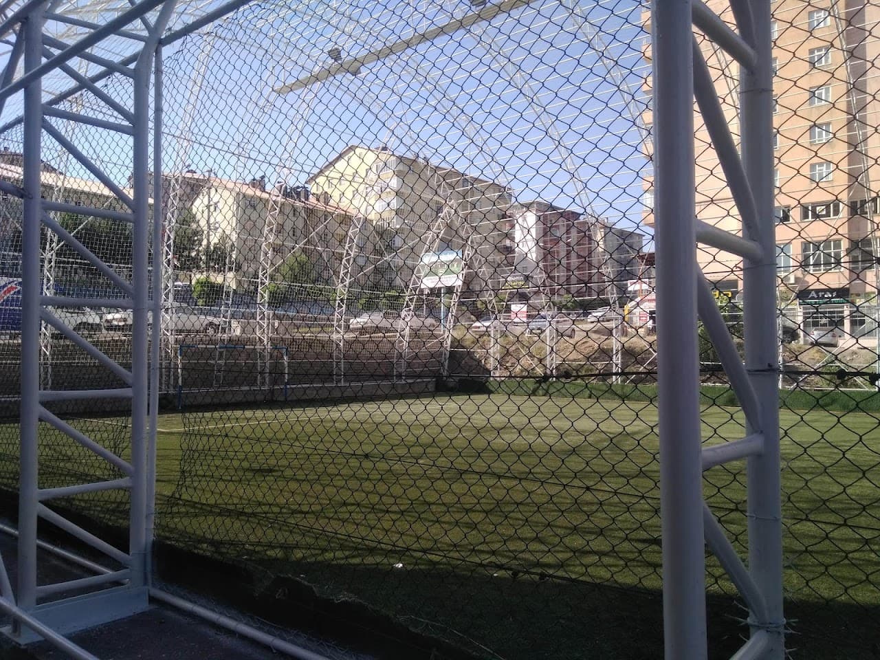 Bitlis Halı Saha Spor Kompleksi 2
