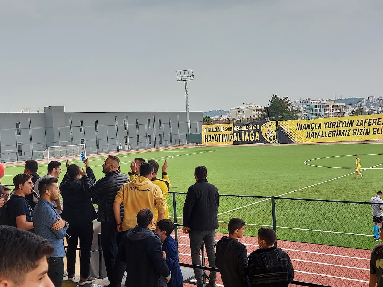 Aliağa Atatürk Stadyumu 5