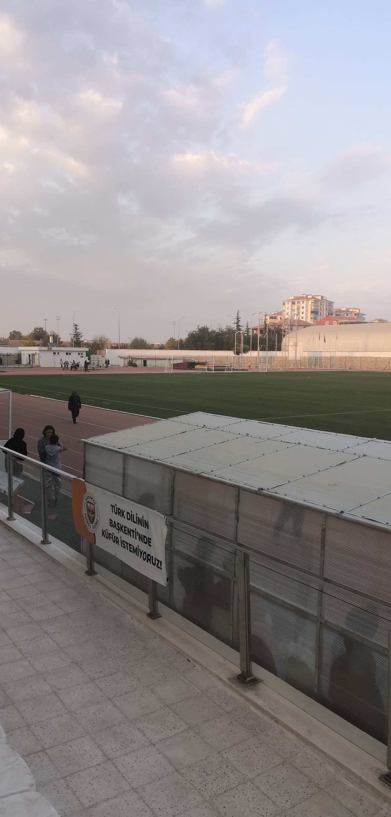 Kazım Karabekir Spor Salonu 3