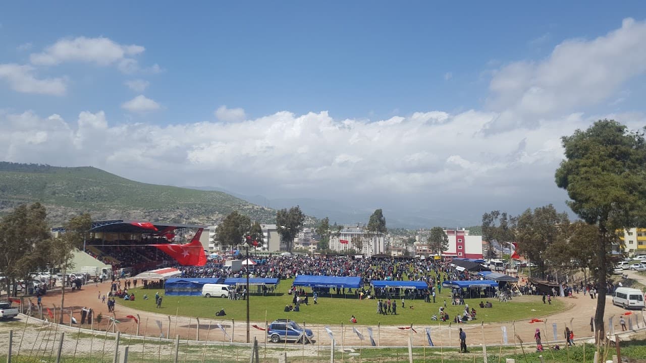 Karaisalı Stadı 2