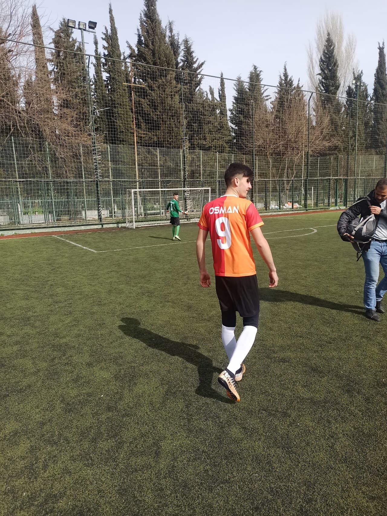 Altin Saban Spor Kulübü Halısaha 4