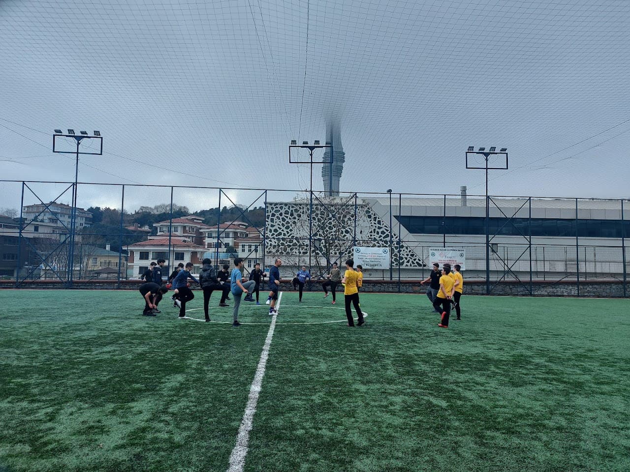 Halı Saha (2)