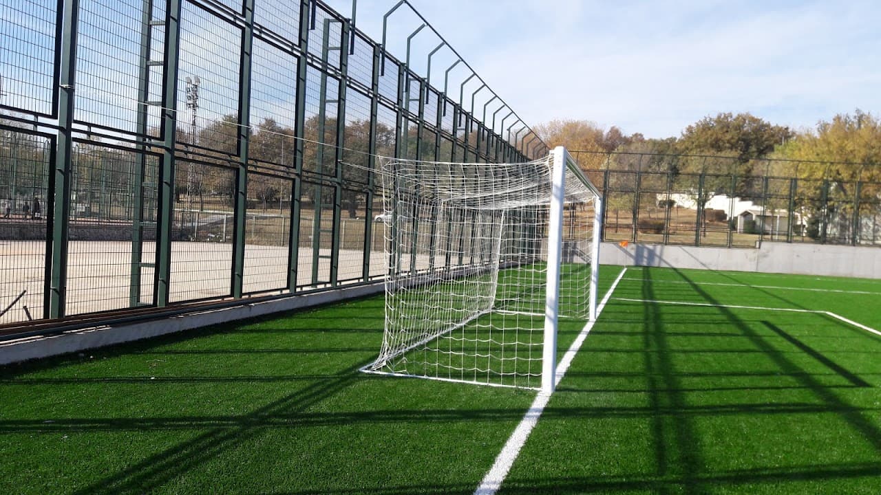 Bağlarbaşı Spor Kulübü Halı Sahası 2