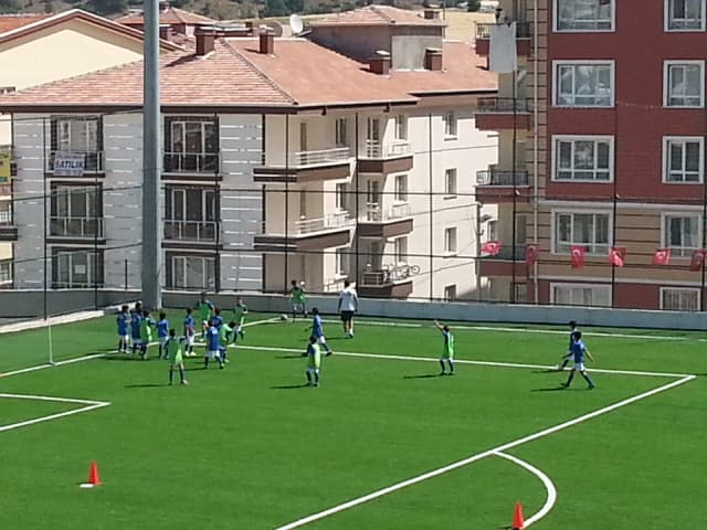 Karapürçek Futbol Sahası 4