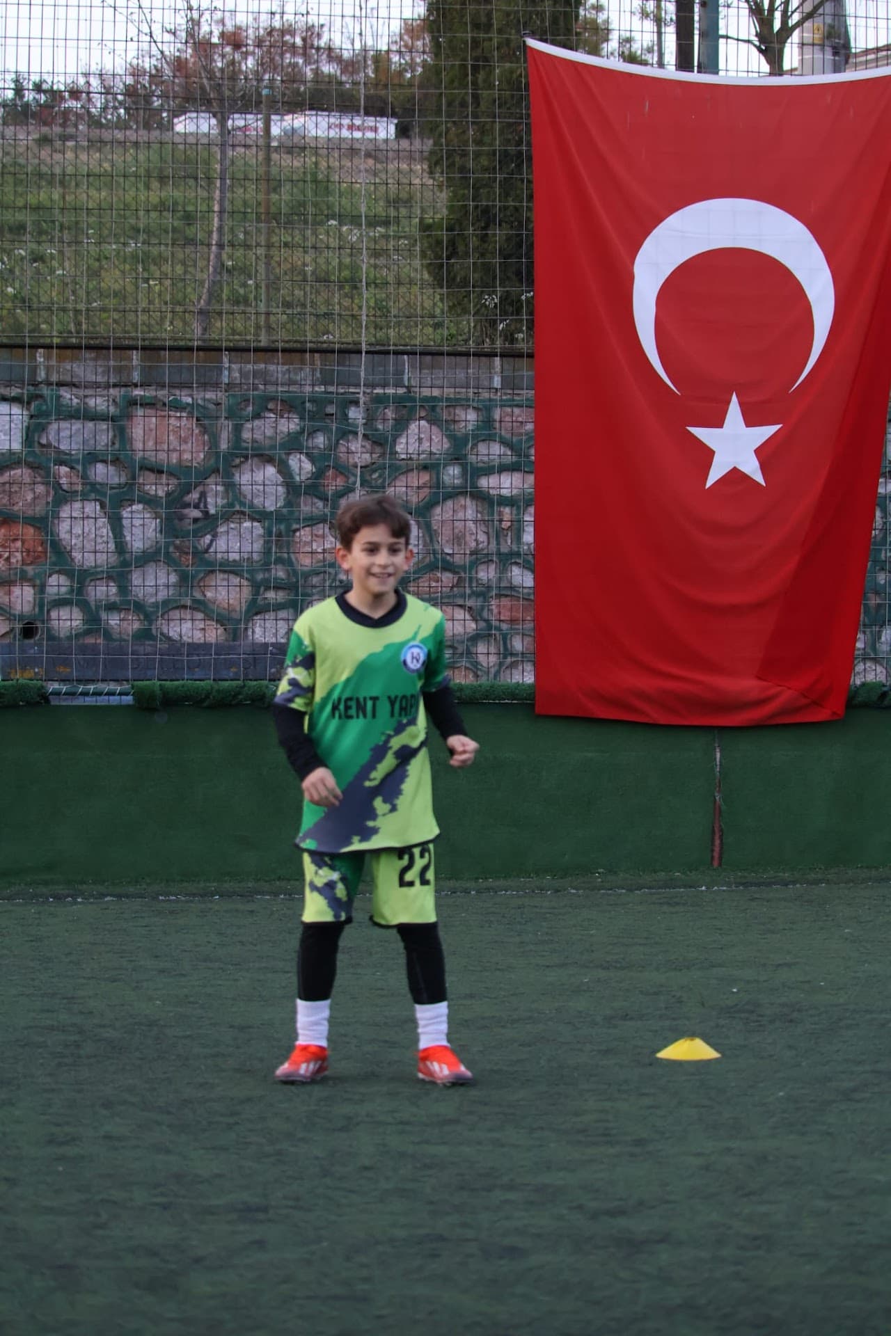 Gazeteci Ahmet Akay Spor Tesisleri Halı Saha 3