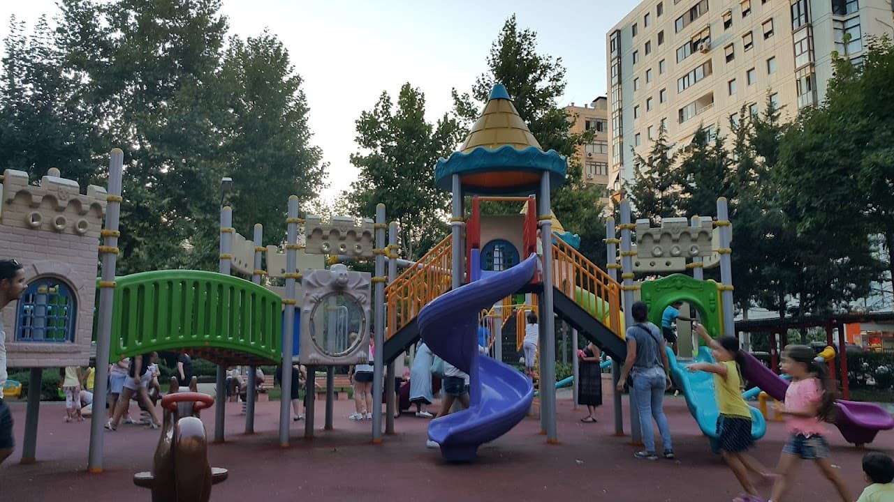 Hürriyet Parkı 3