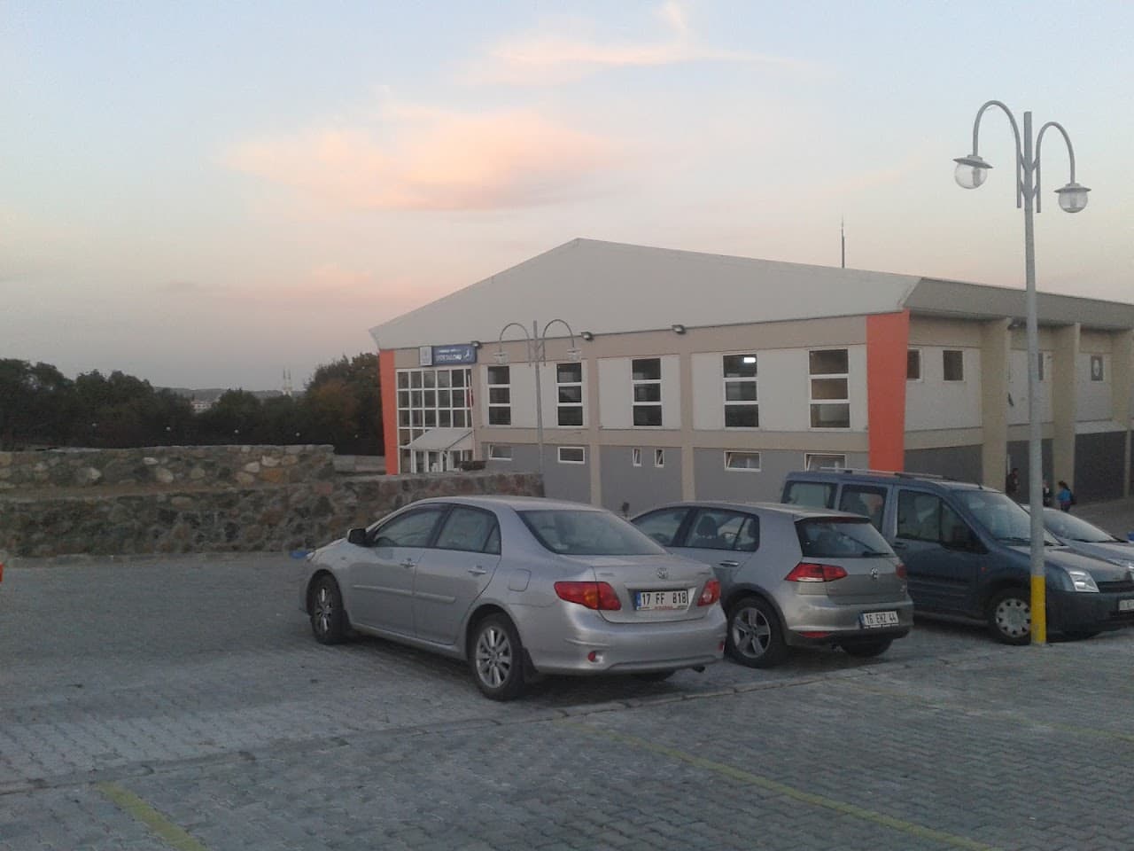 Ayvacık Kapalı Spor Salonu 4