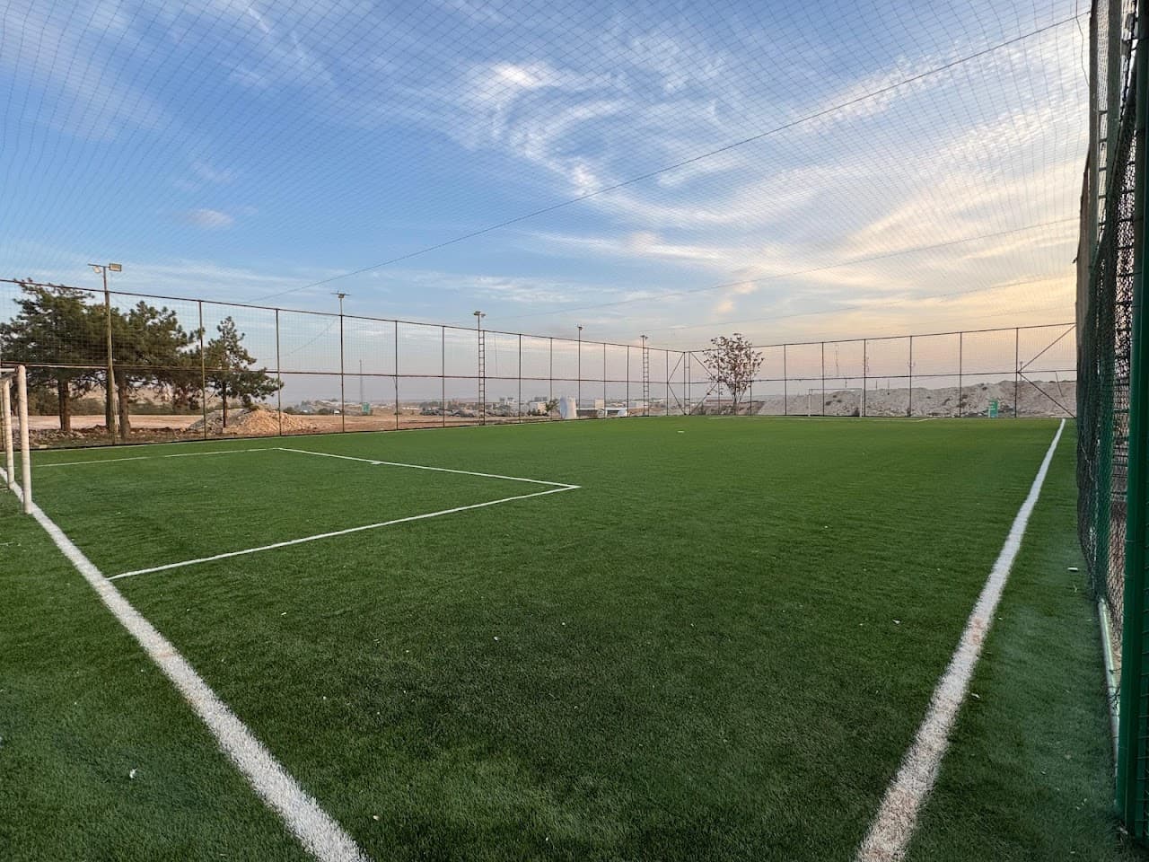 Gazikent Gazipark halısaha 2