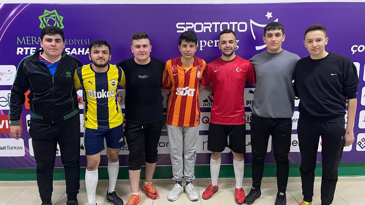Çomaklı Halı Saha 5