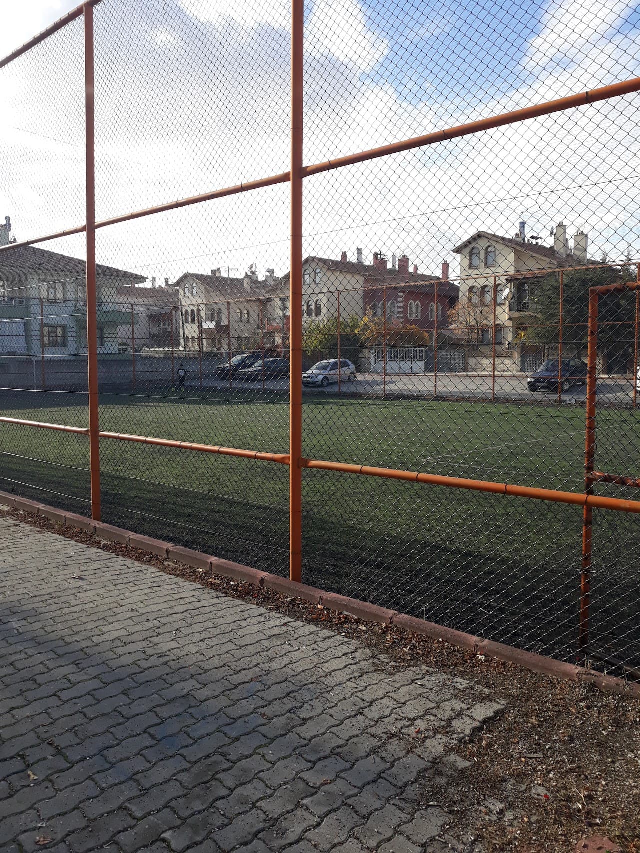 Selçuklu Belediyesi Suni çim saha. 4