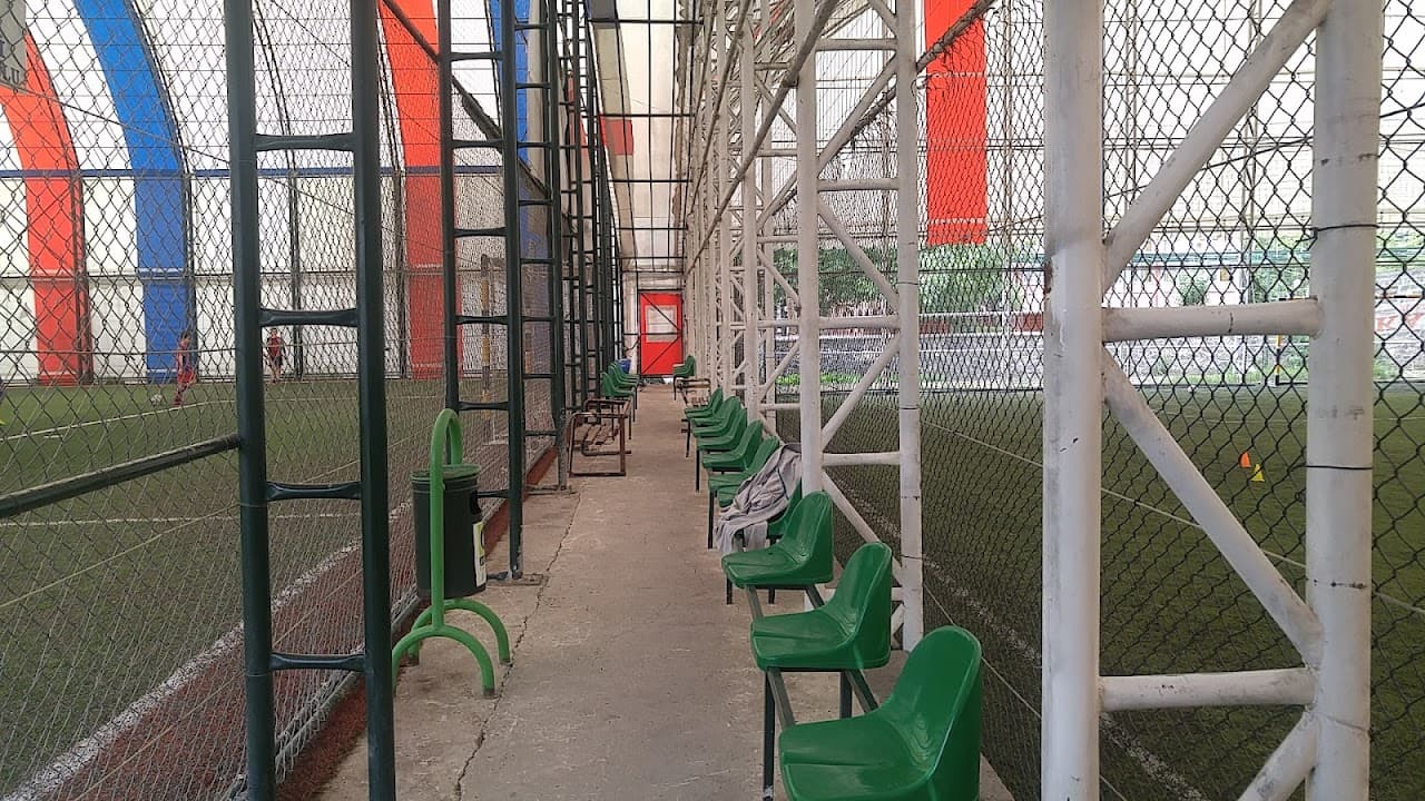 Yıldırım spor tesisleri halı saha 4