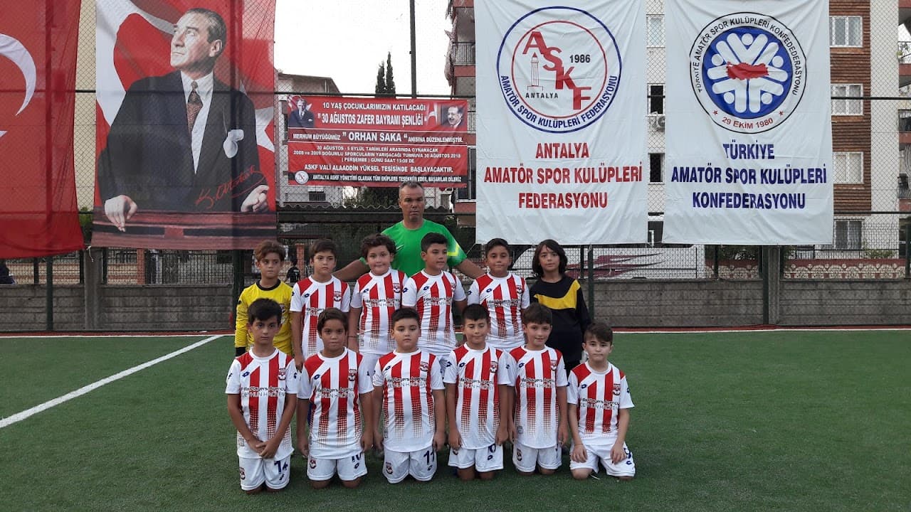 Vali Aladdin Yüksel Spor Kompleksi 3