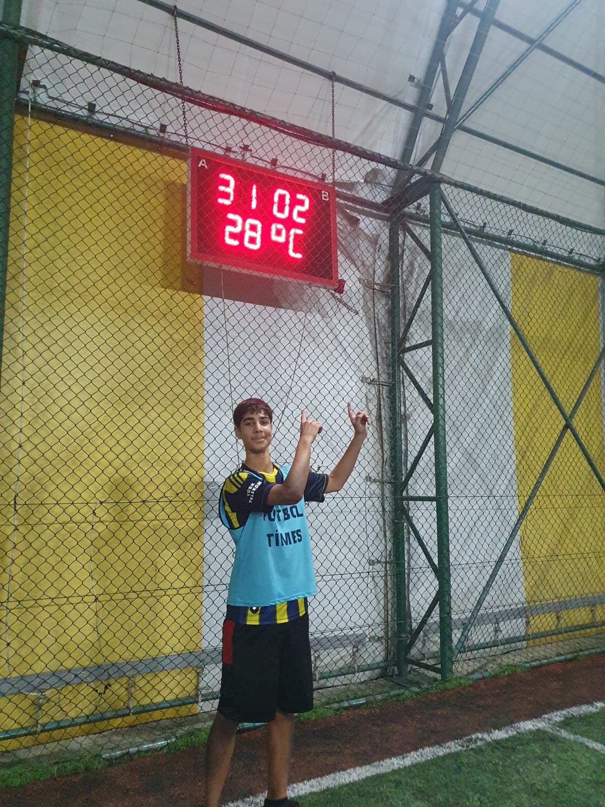 Futbol Times Halı Saha 3