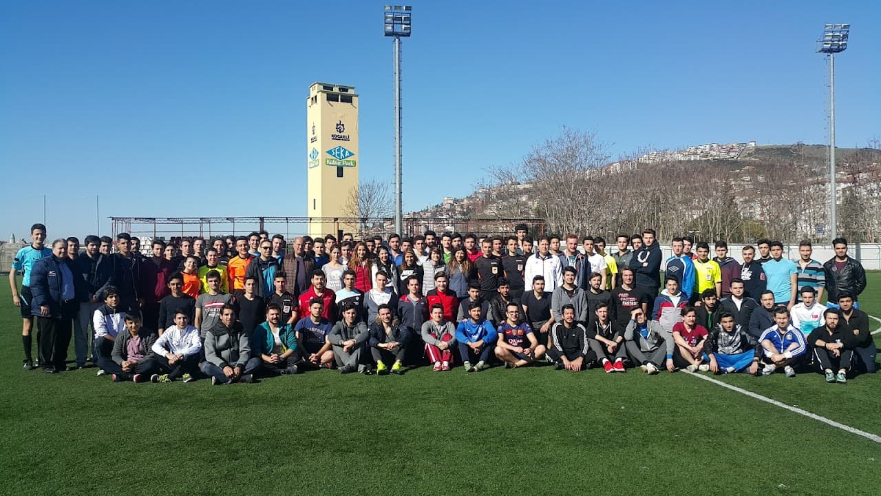 Mehmet Ali Kağıtçı Stadı İzmit GHSİM 3