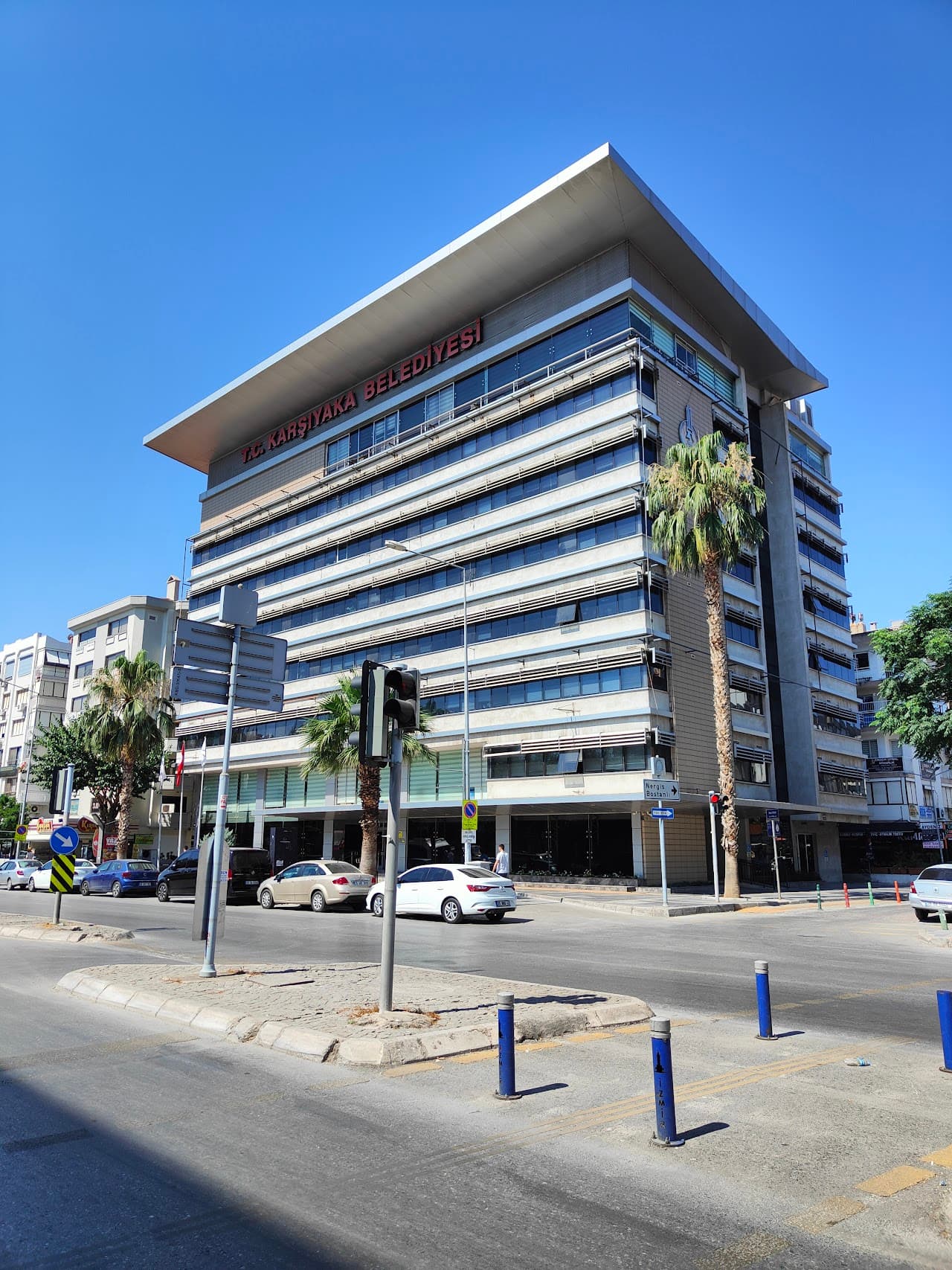 T.C. Karşıyaka Belediyesi 4