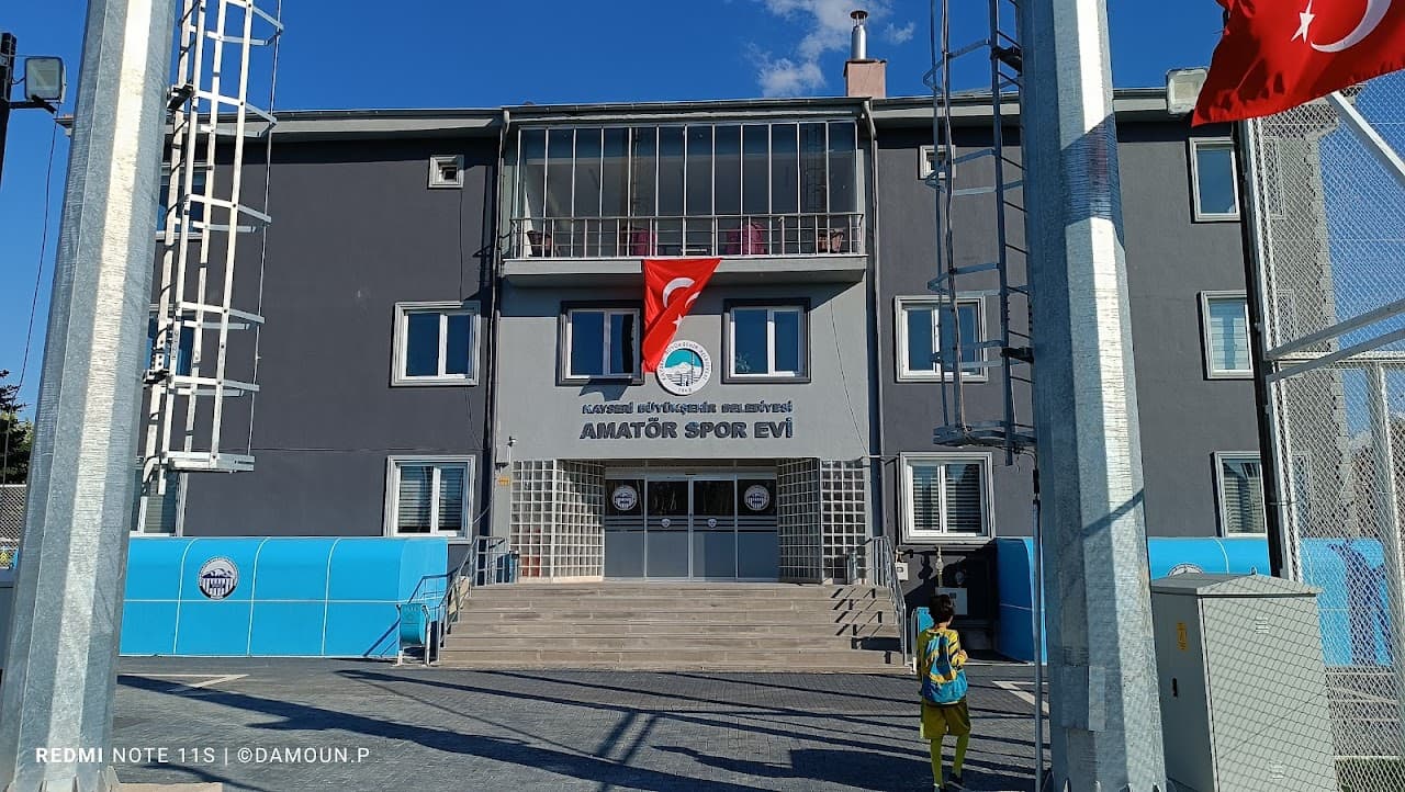 Sümer Spor Tesisleri 5