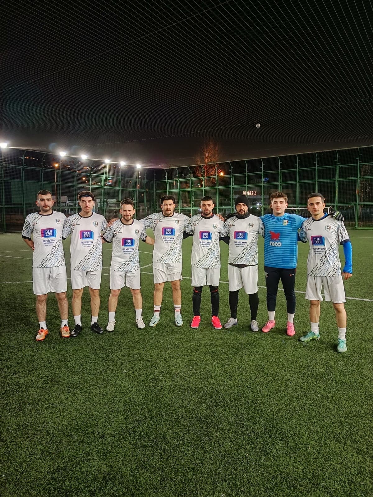 Dikkaldırım Halı Saha 2