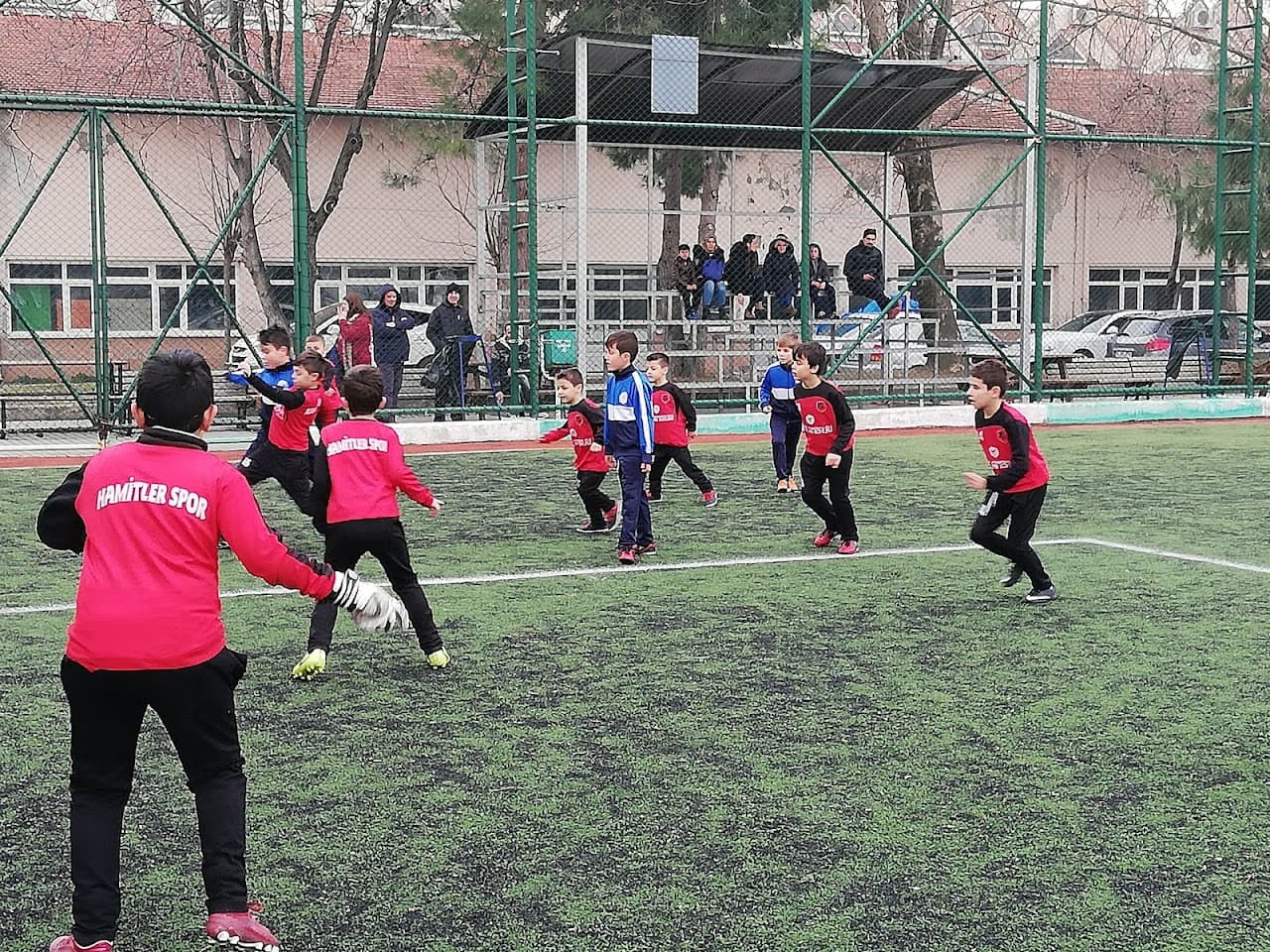 Hürriyet Cihan Karabulut Spor Tesisi 4