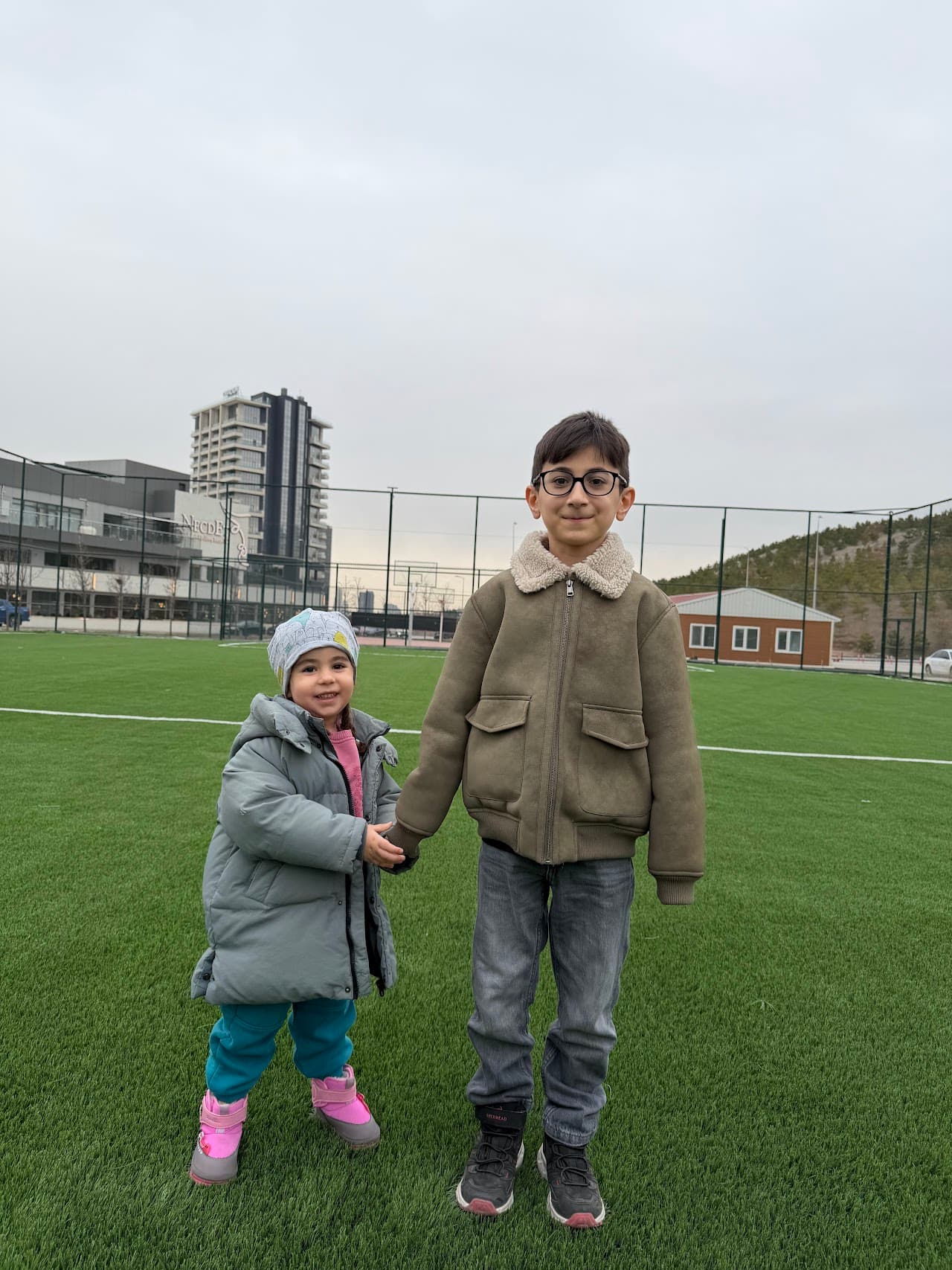 Buluklu Halı Saha 4
