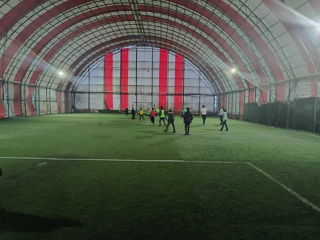 Topçuoğlu Halı Saha (2)