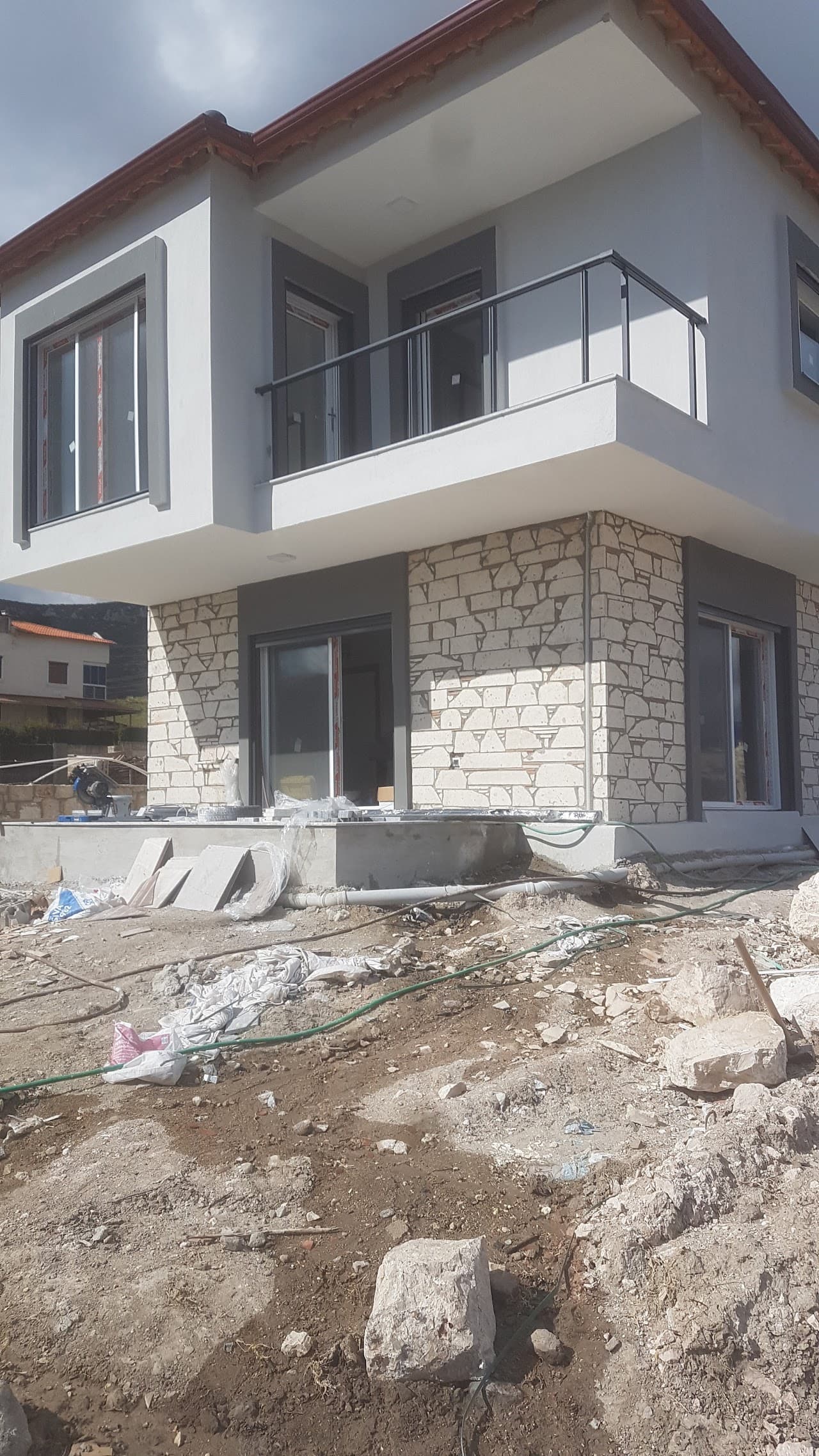 Mordoğan halı saha 2