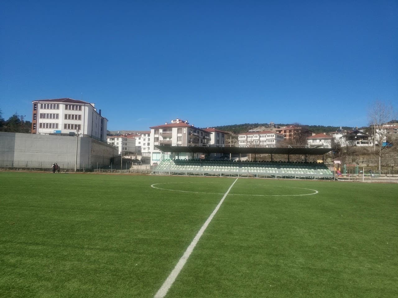 Futbol Sahası 4