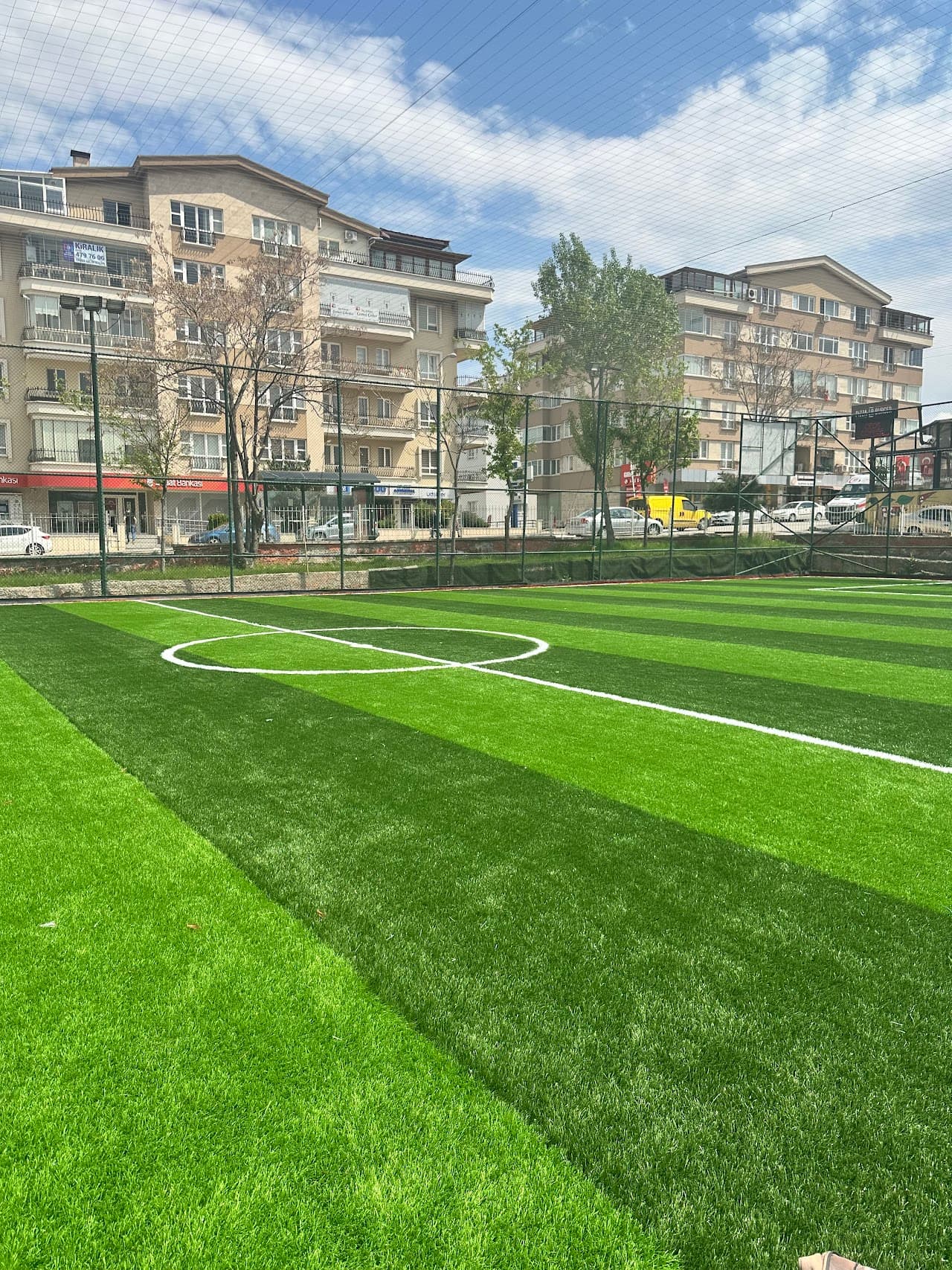 ÖVEÇLER HALI SAHA 4
