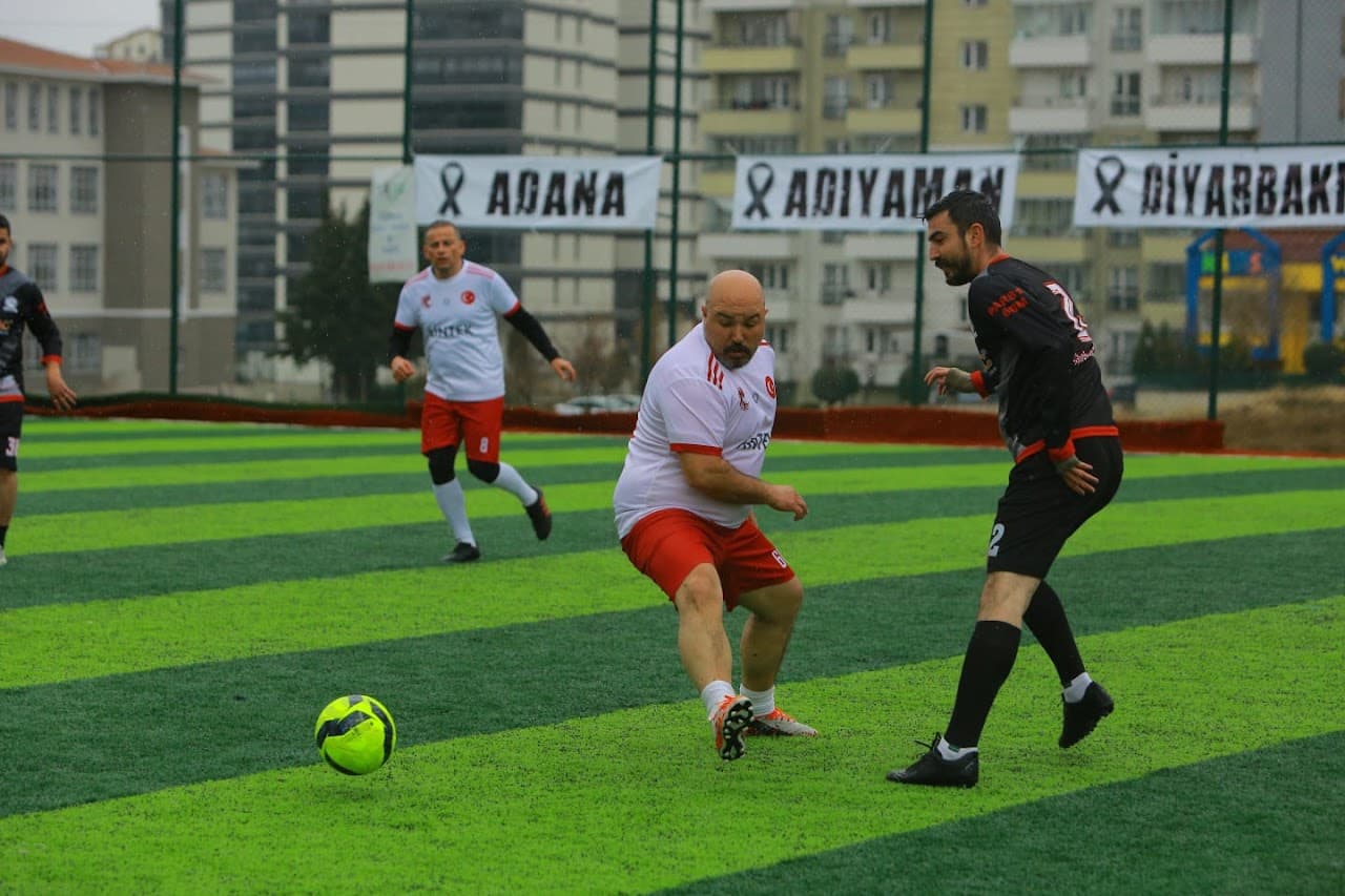 Batıkent Ertan Halı Saha 3