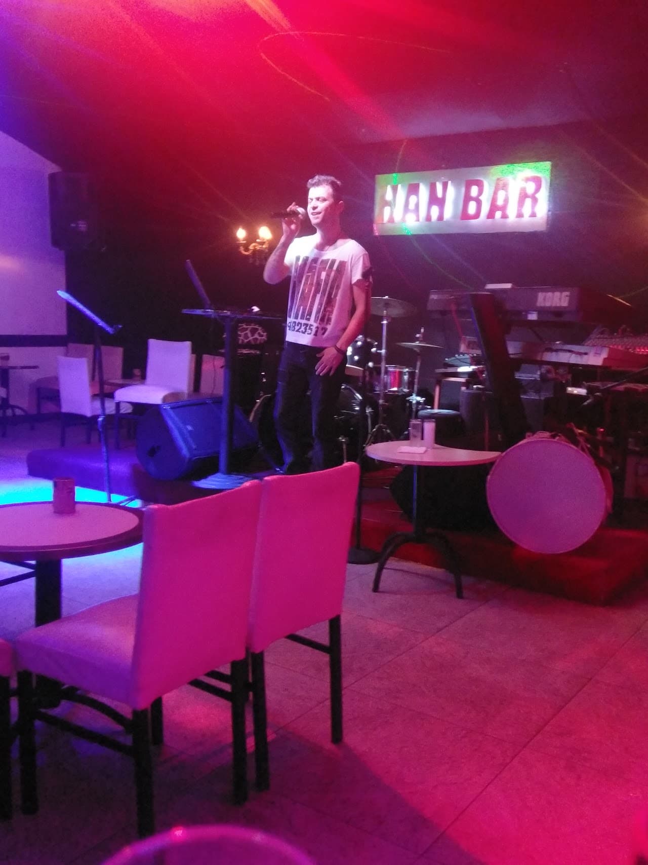 Han Bar 4