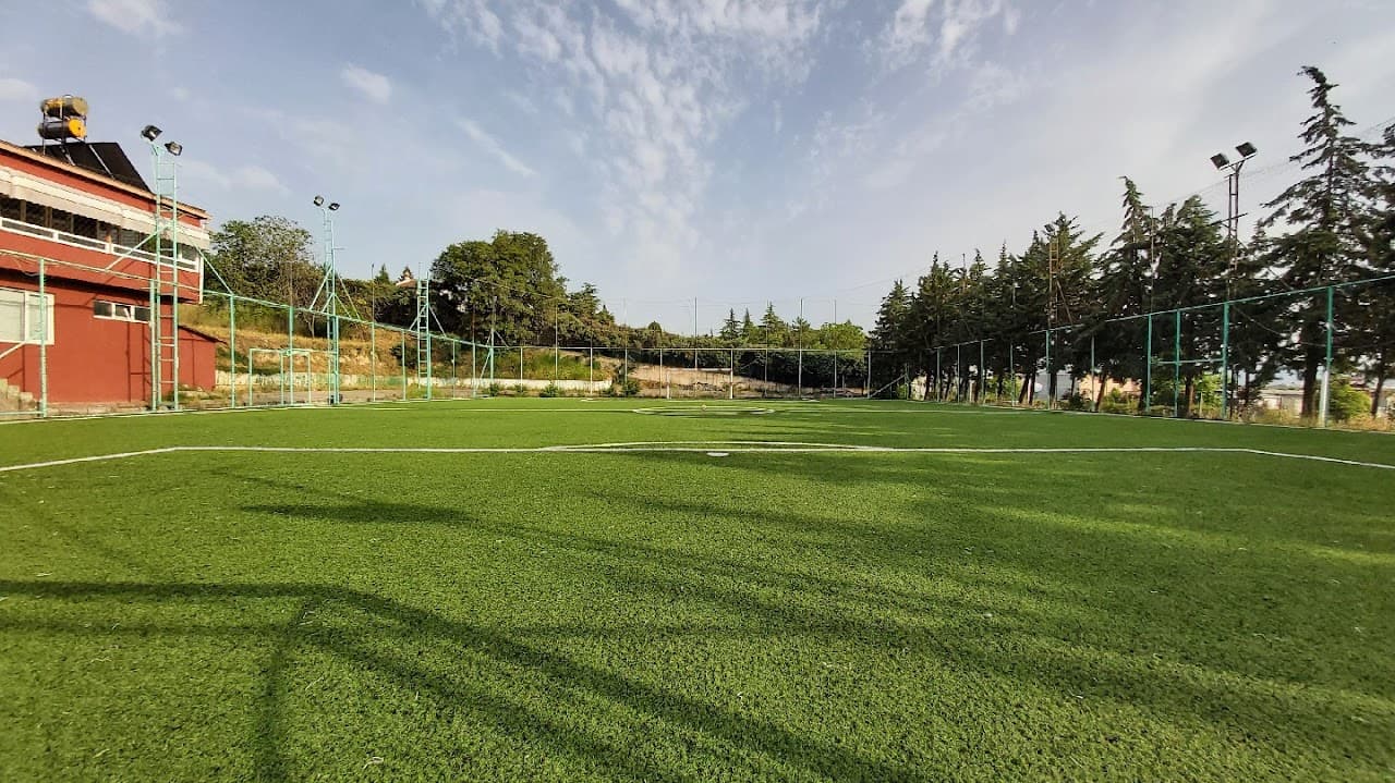 Şampiyon Spor Tesisleri ( Doruk Halısaha )
