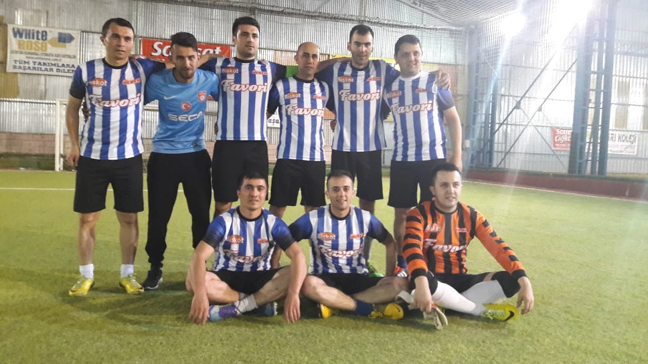 Özen Halı Saha 4