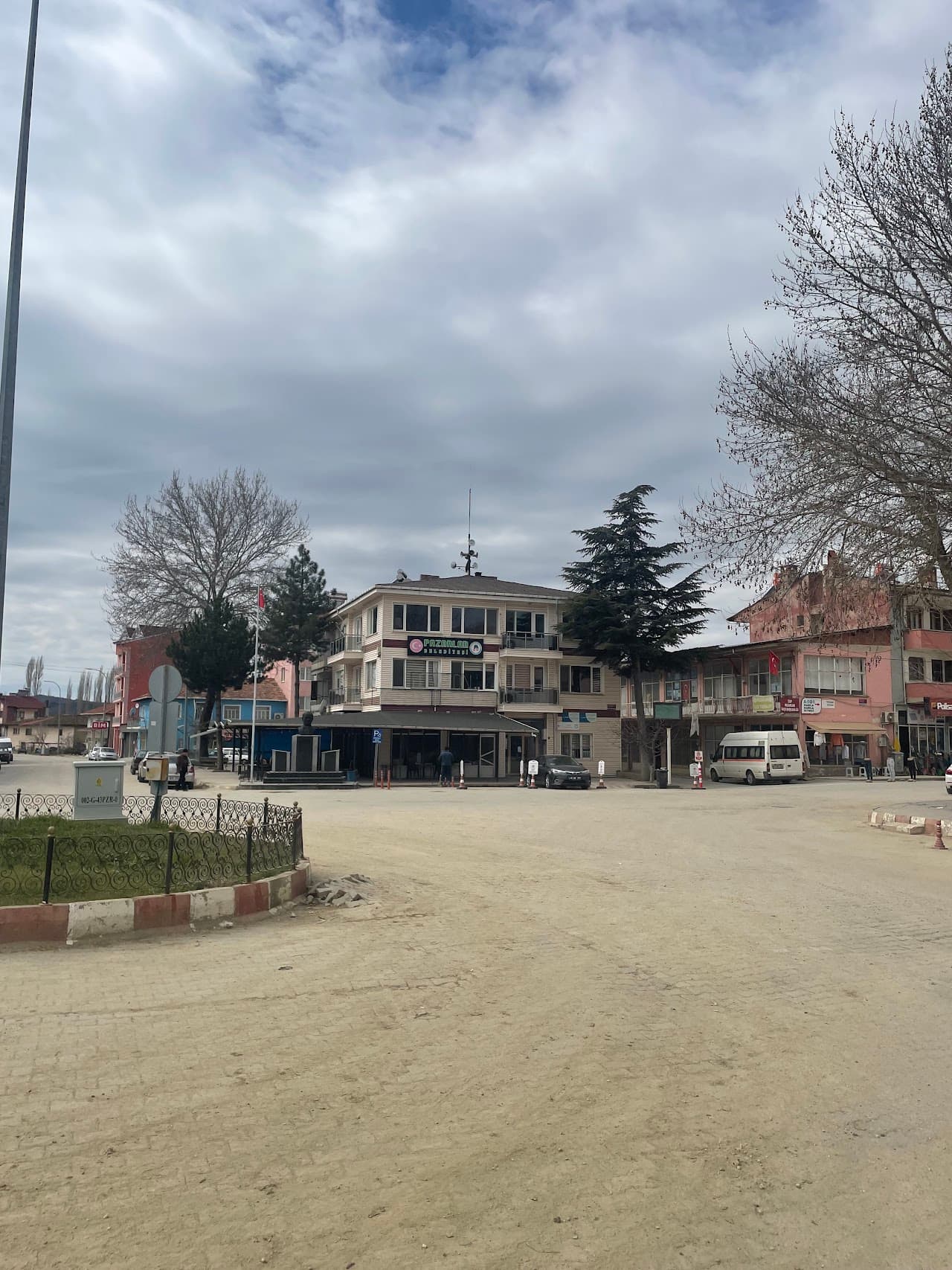 Pazarlar Belediyesi 4
