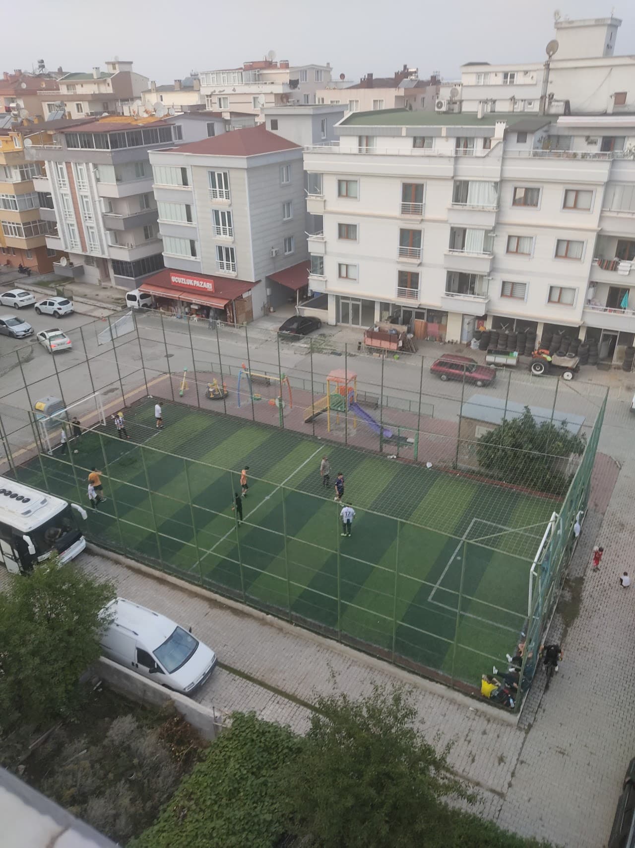 Halı Saha (2) 2