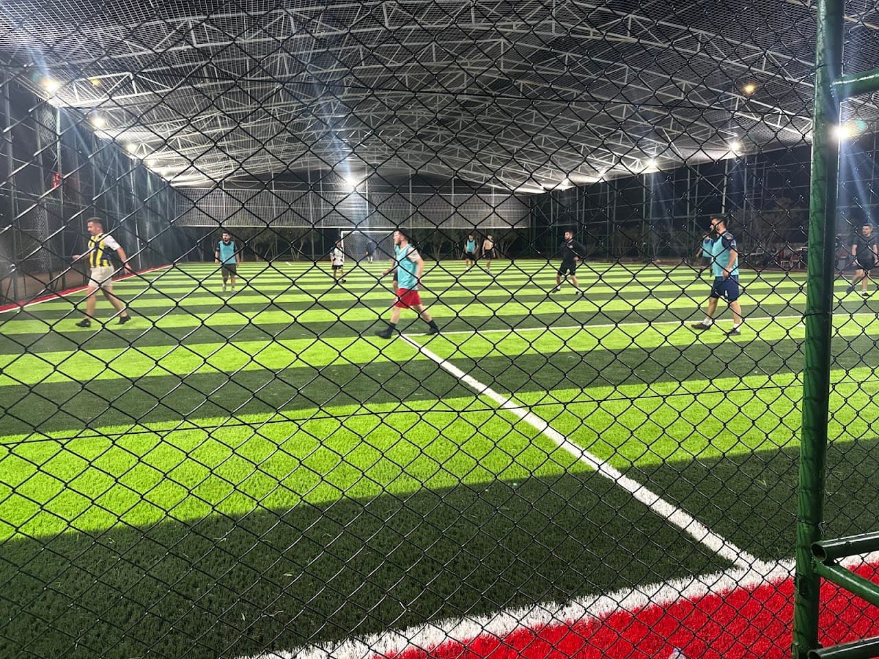 YENİ KEMER ARENA HALI SAHA (Kemer İdman Yurdu Spor Kulübü Tesleri)