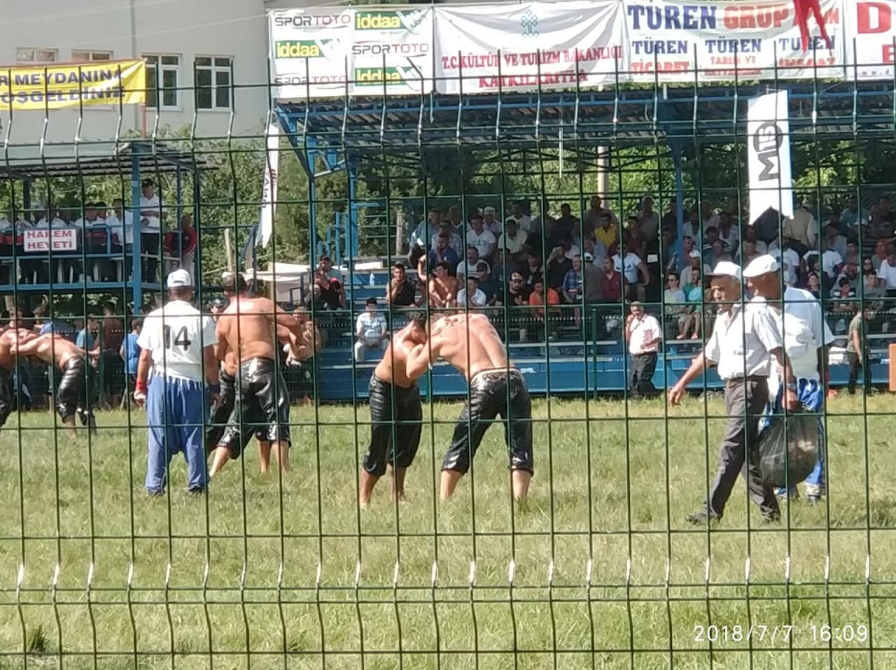 Altınyayla Stadı 5