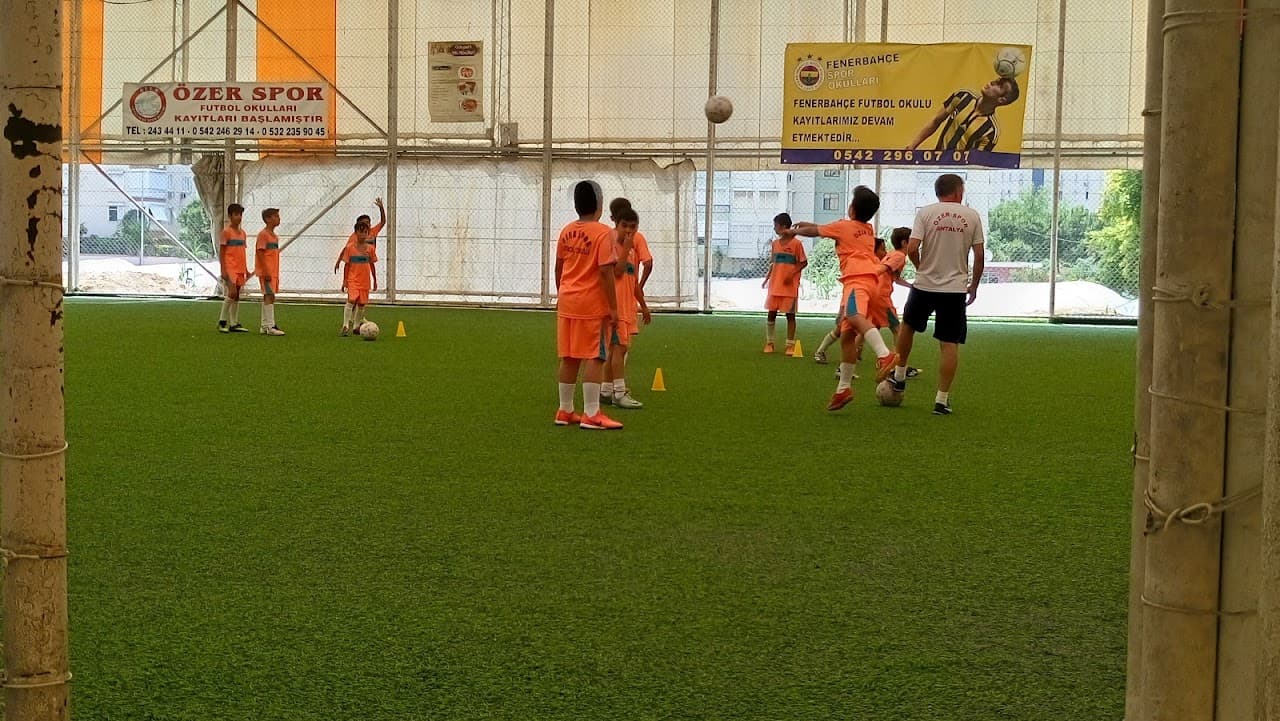Trabzon Halı Saha 3