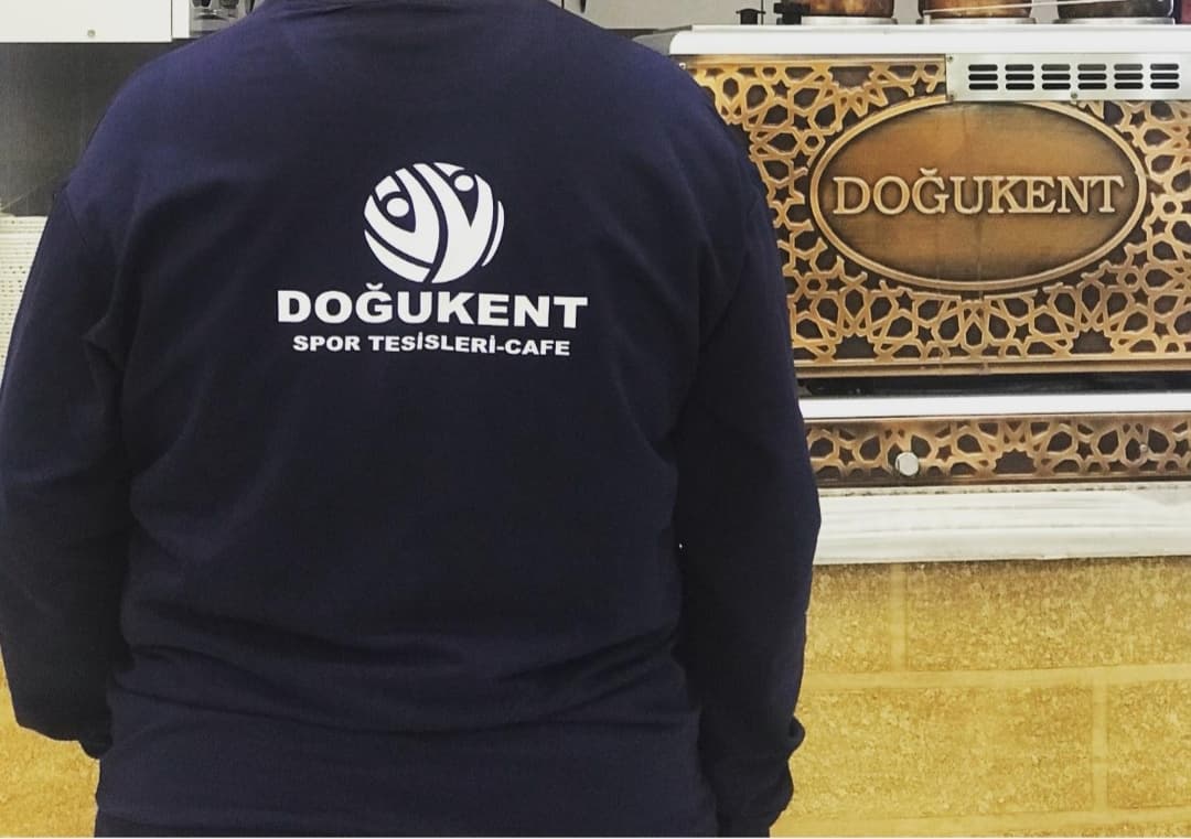 Kahta Doğukent halı saha 2