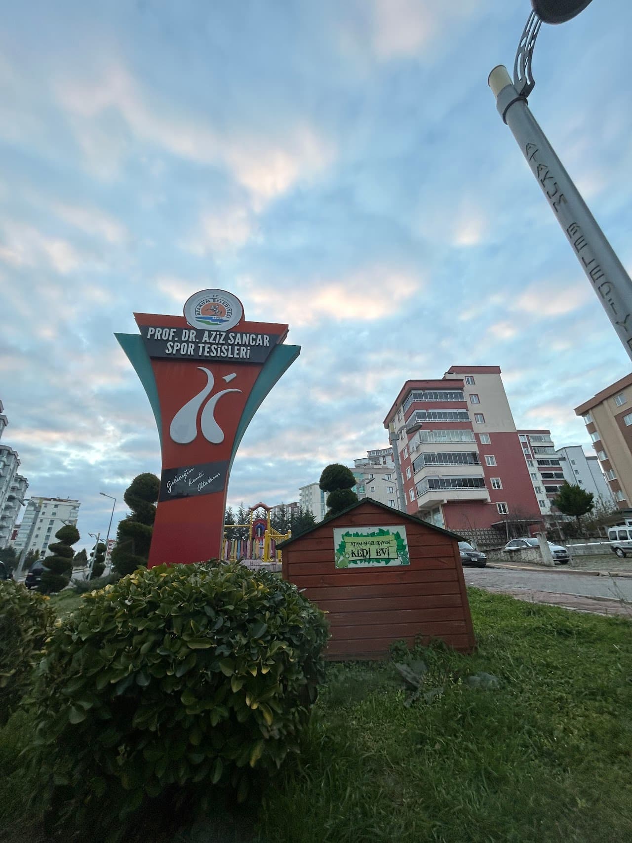 Mevlana Halı Saha ve Park 5