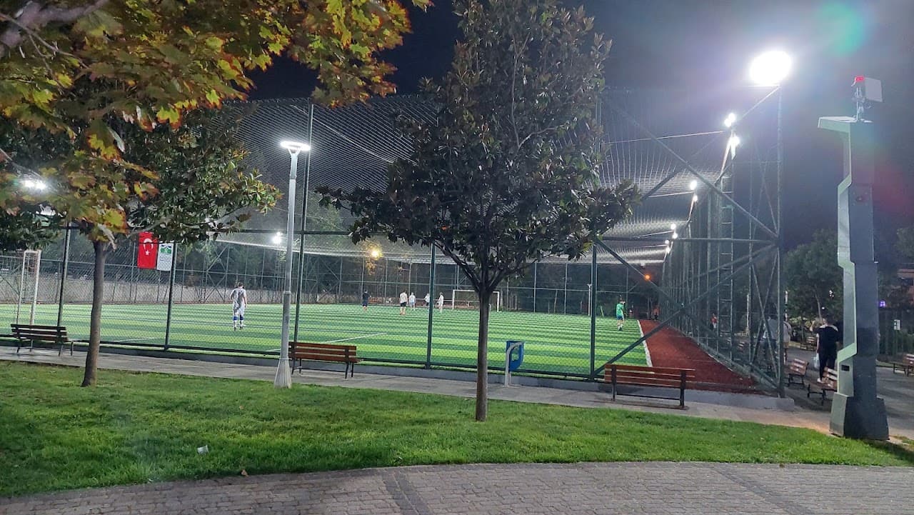 T.C. Bahçelievler Belediyesi Spor Parkı 5