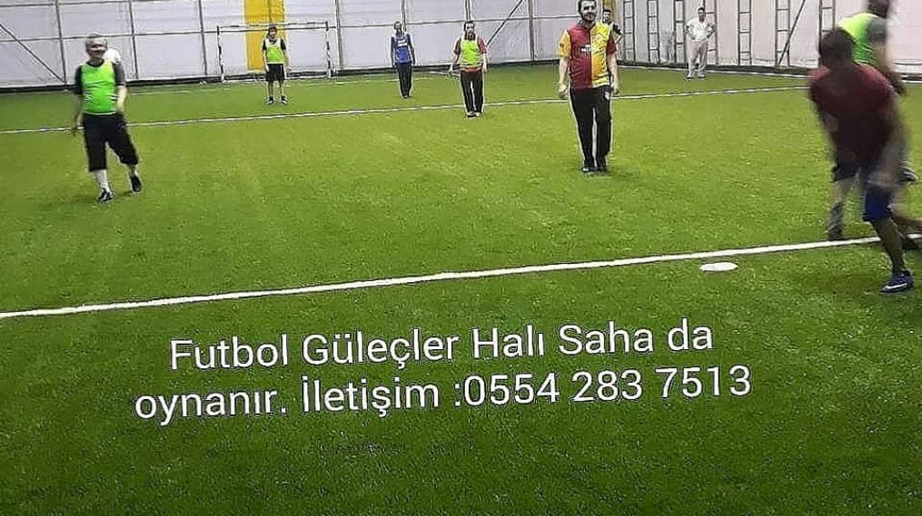 Kütahya Güleçler Halı Saha 4