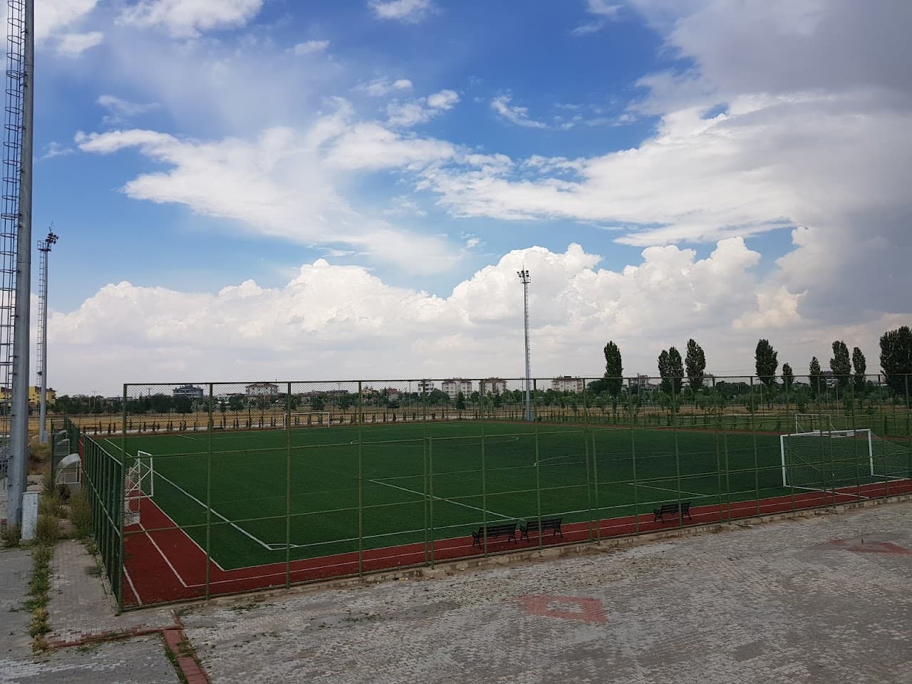 Konya Gençlik Hizmetleri ve Spor İl Müdürlüğü Saraçoğlu Spor Tesisleri