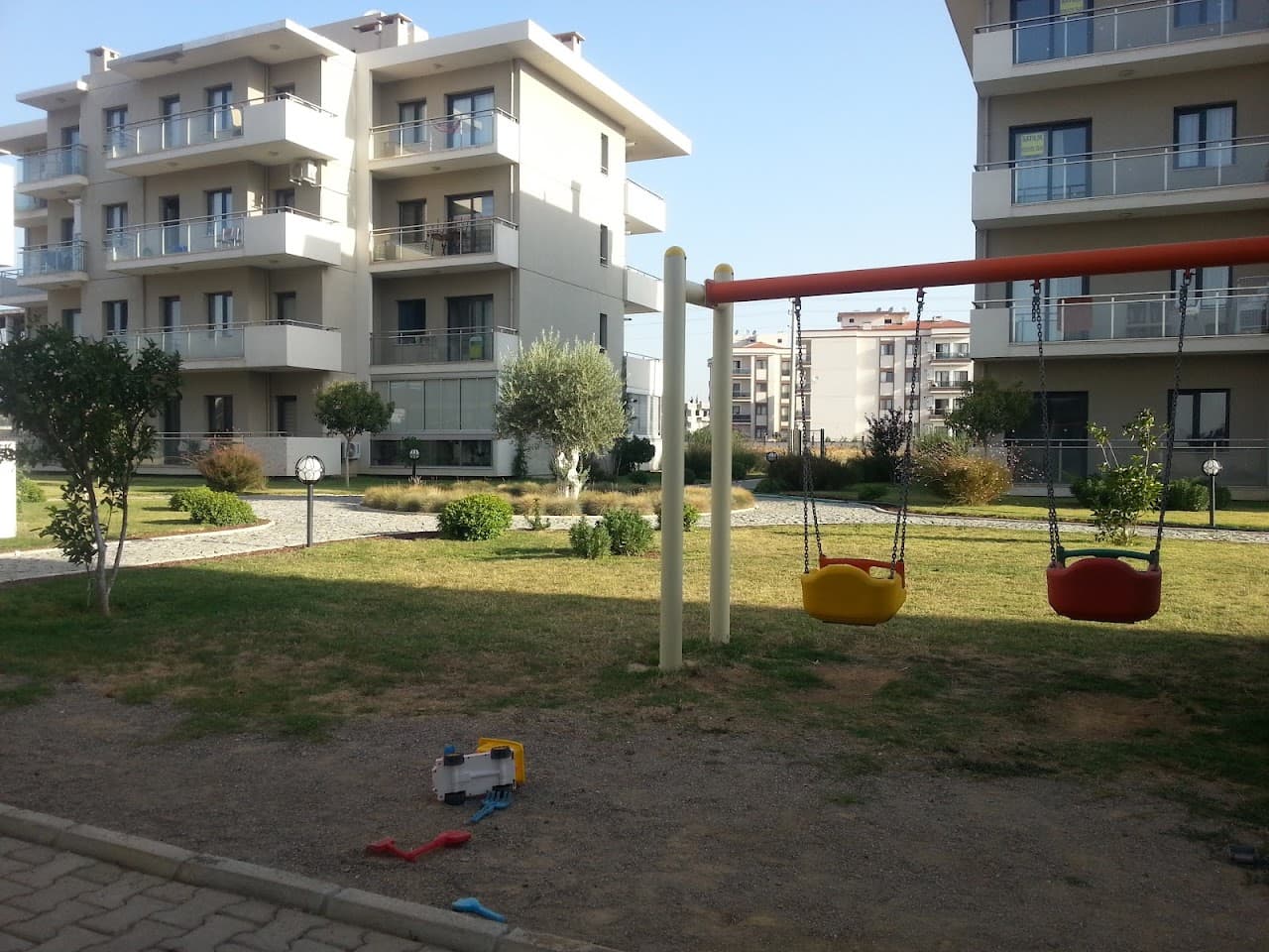 Şehit Fırat Yılmaz Çakıroğlu Spor Kompleksi