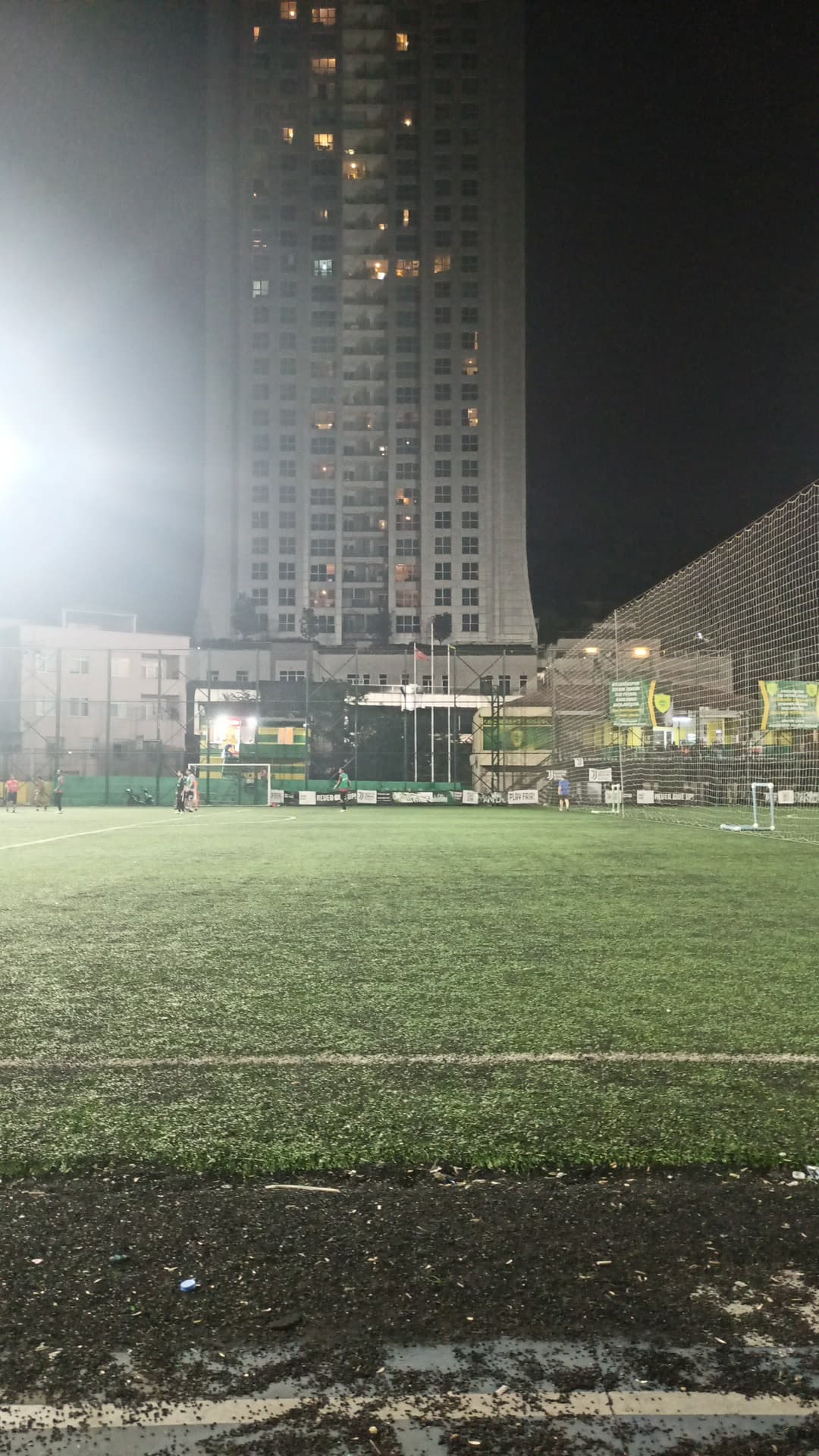 Ayazağa Halı Saha 5