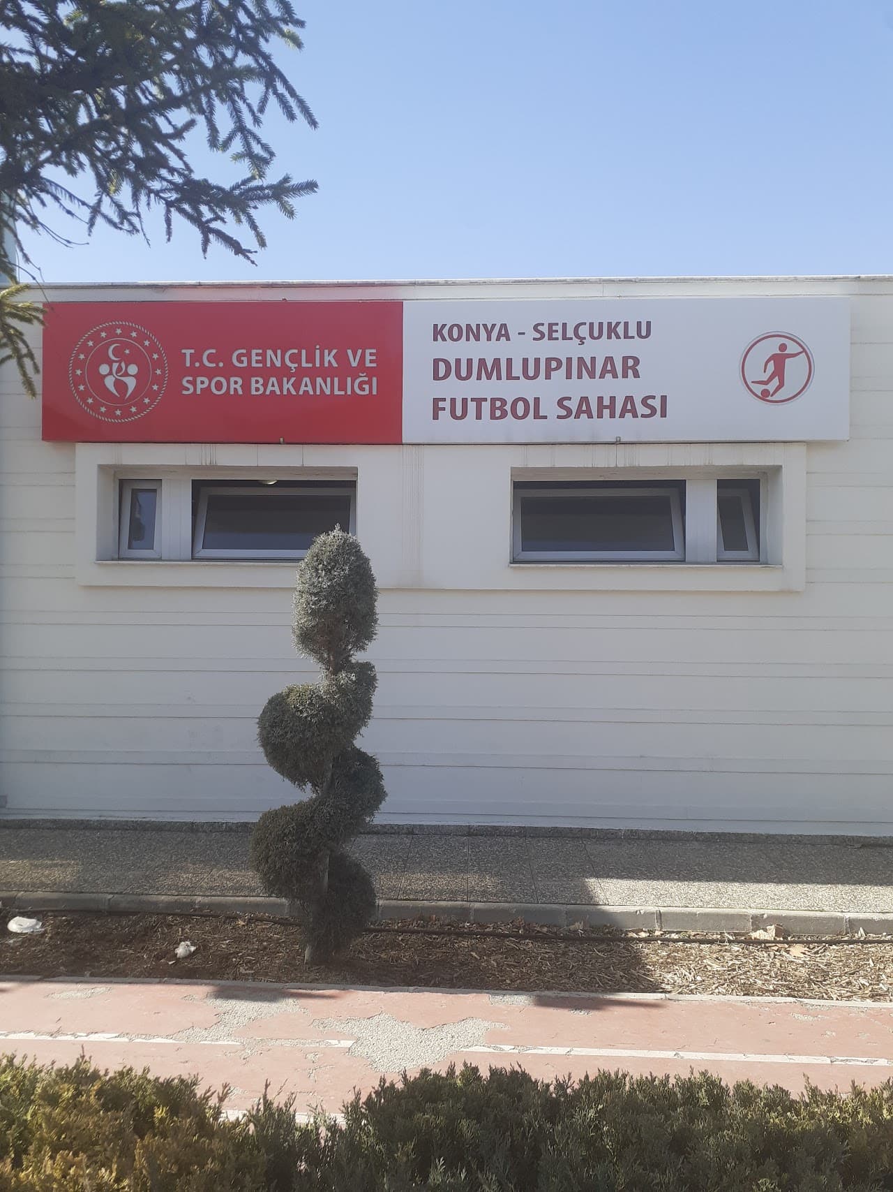 Selçuklu Dumlupınar Futbol Sahası 2