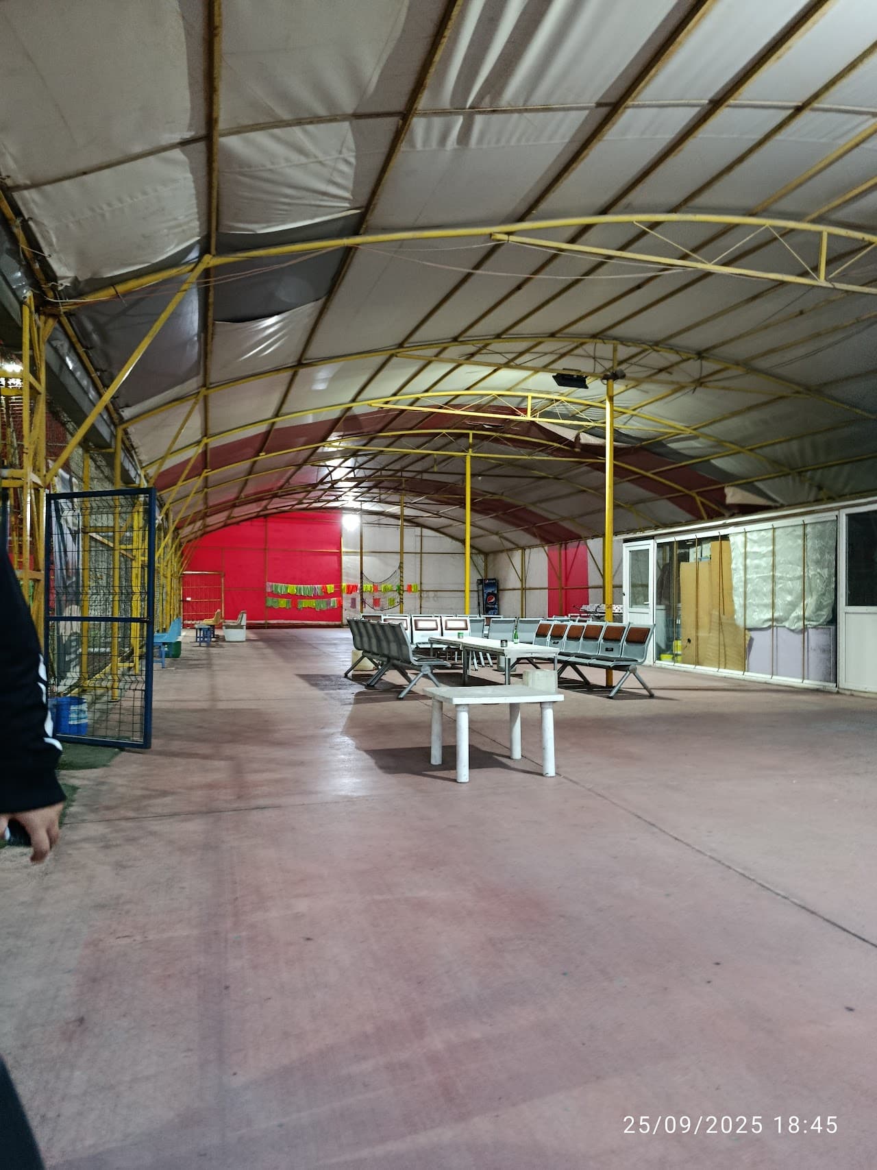 Yeni sehir halisaha (Indoor Football Field) 3