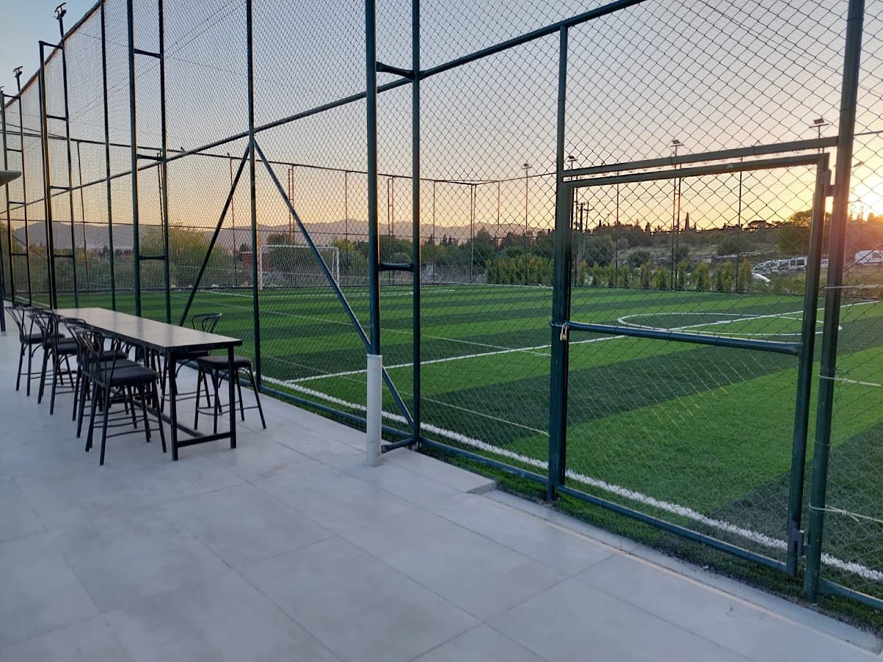 Yüzer Spor Tesisleri (Halı Saha) 4