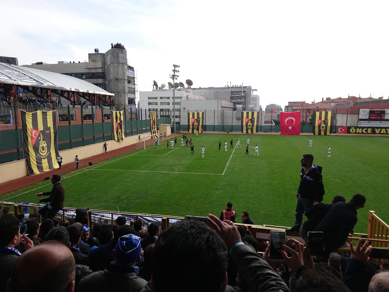 Bahçelievler Stadyumu 3