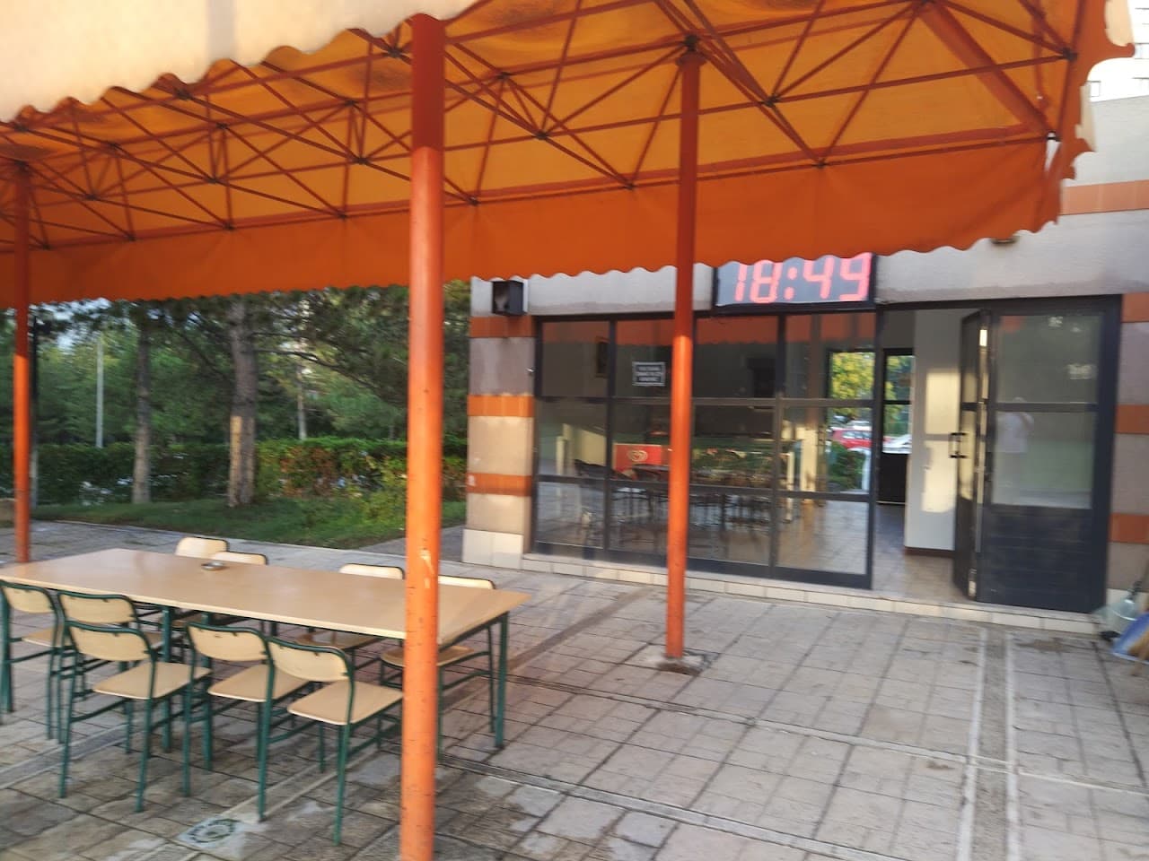 Ankara Atletik Halı Saha Tesisleri - Konutkent 2 5