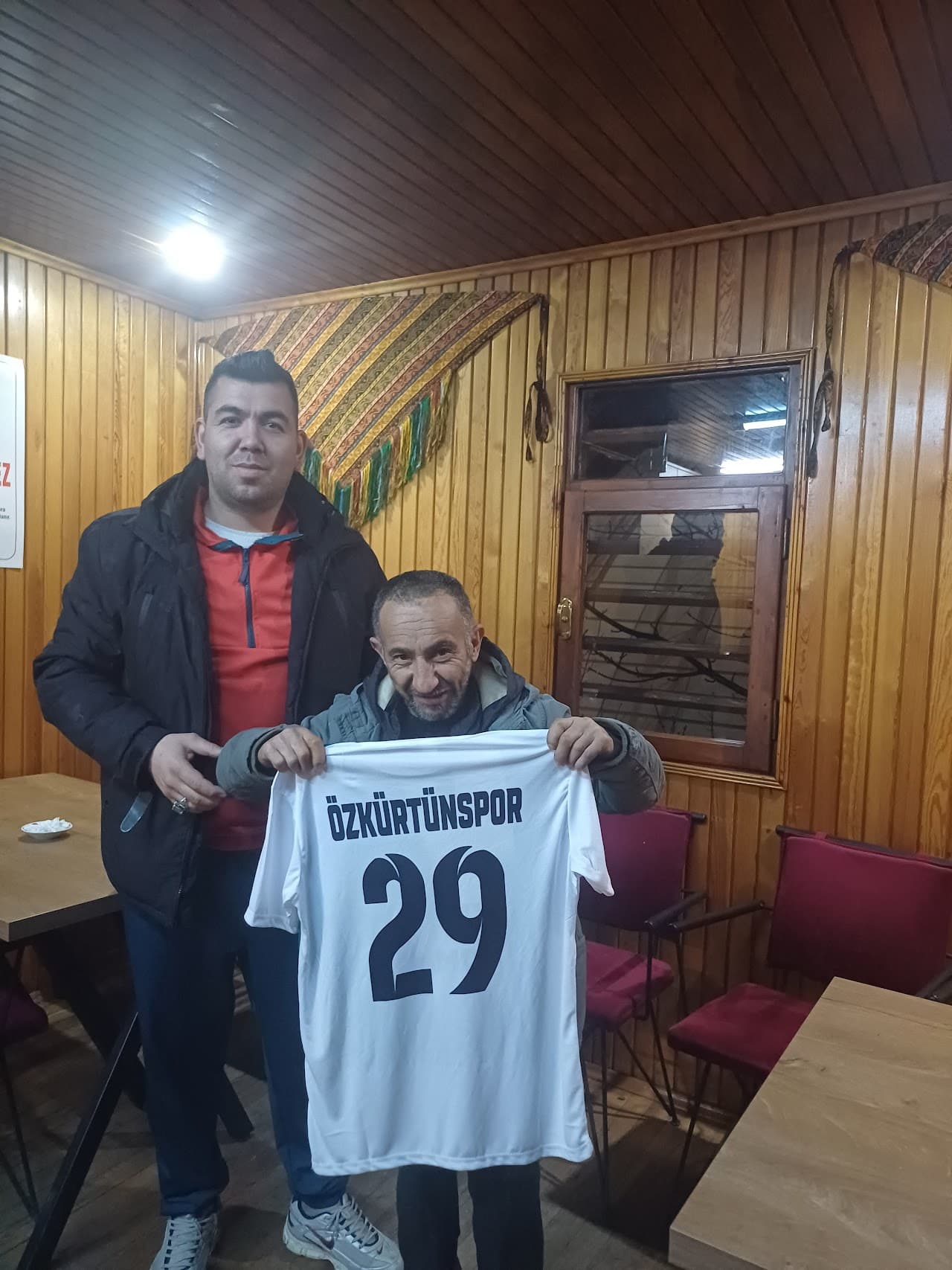 Özkürtün Halı Saha 4