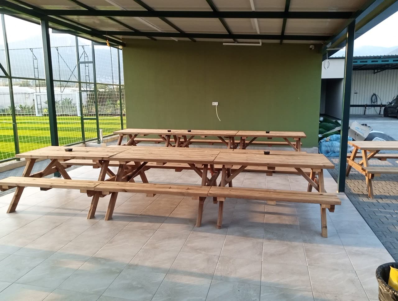 Oba park halı saha tesisleri 4